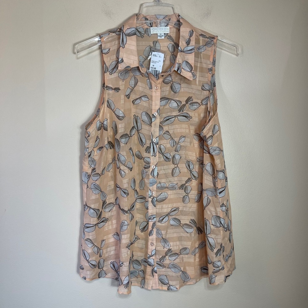 NEW Forever 21 Plus Womens 3X Peach Grey Sunglasses Print Sleeveless Button Top
